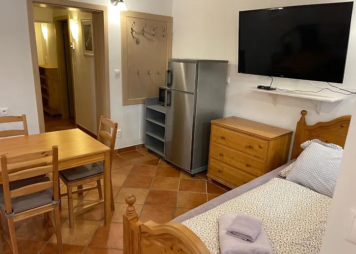 Betty Domek alpejski